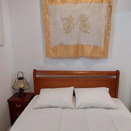 Apartment Noah House 200m From The